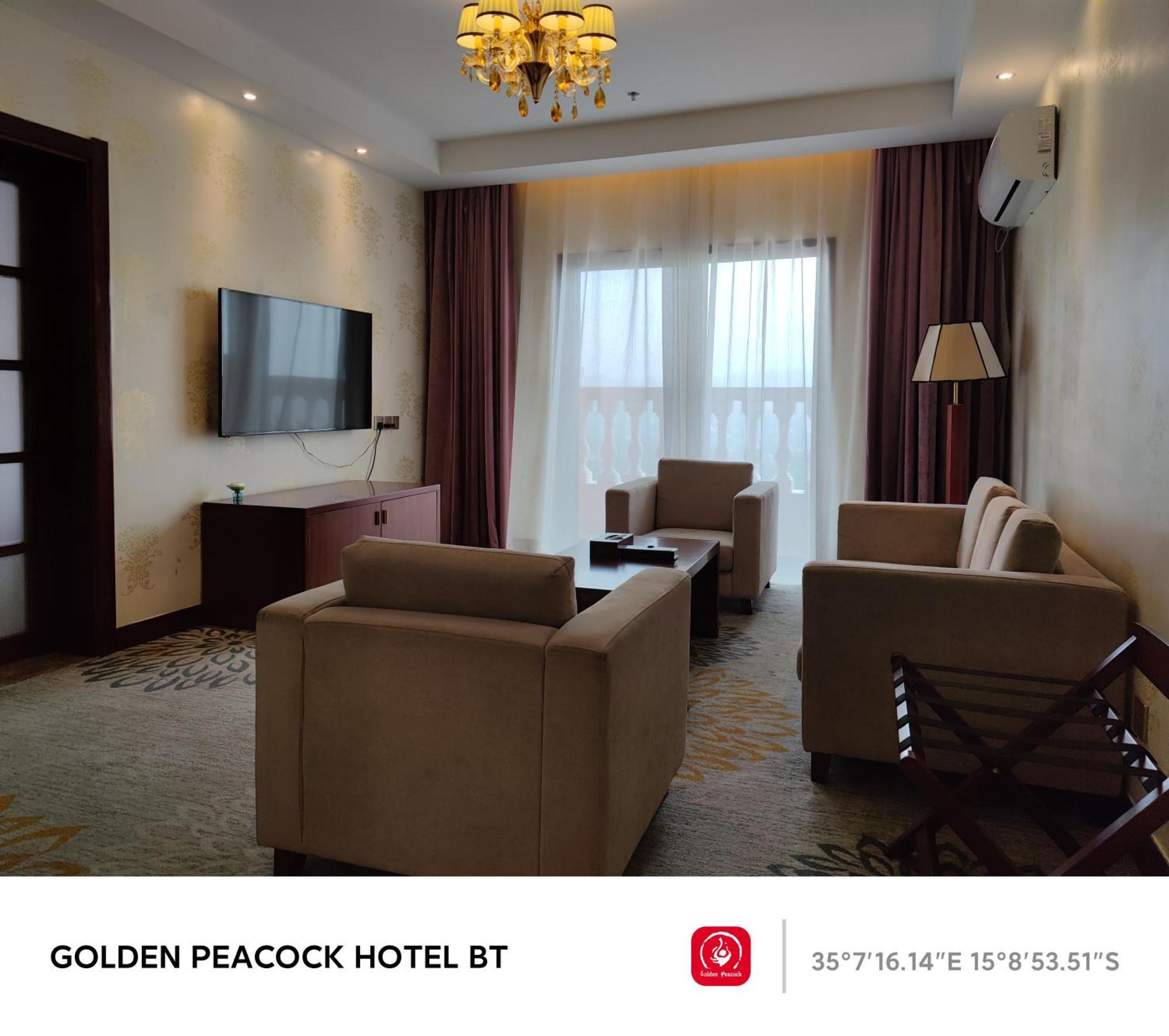 Golden Peacock Hotel Blantyre Exterior photo